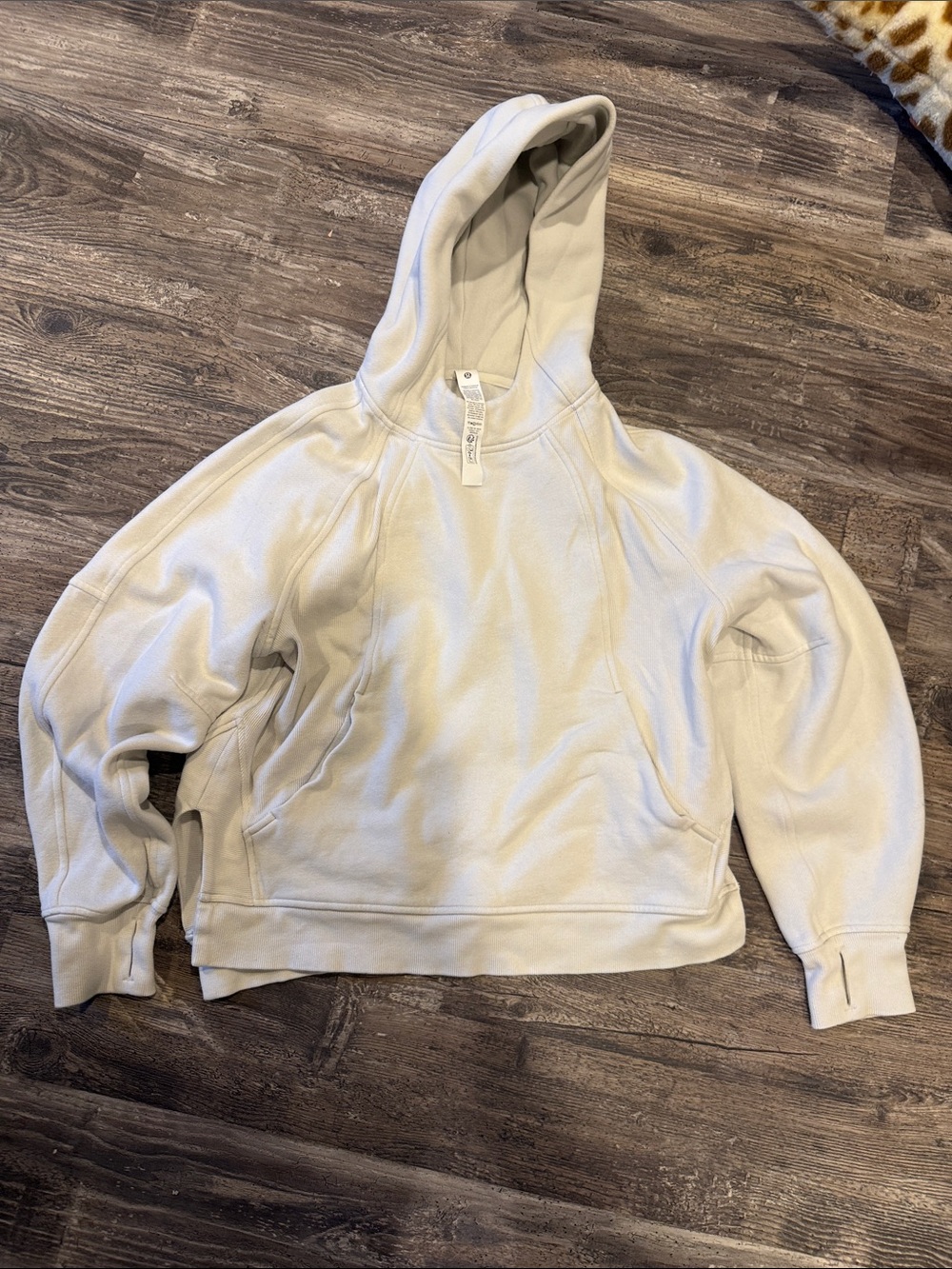 lululemon athletica Cream cropped scuba xs/s